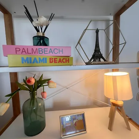 Apartment Centre Orsay *