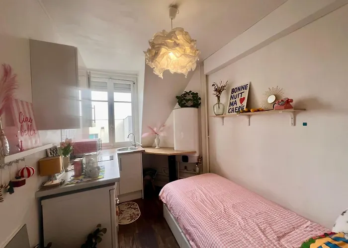 Apartment Centre Orsay *