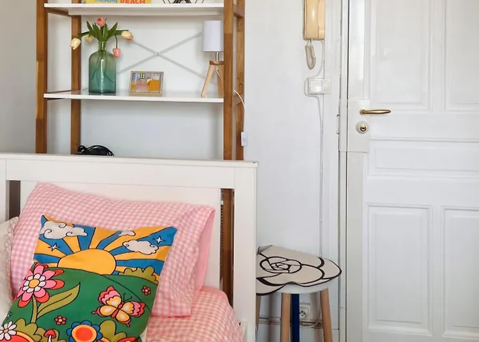 Apartment Centre Orsay