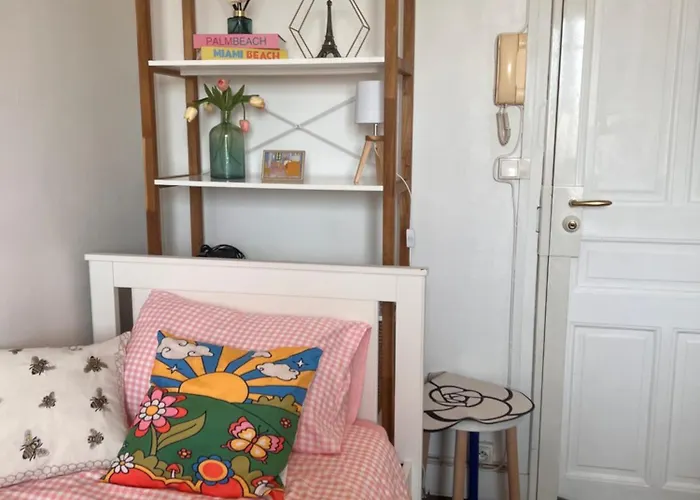 Apartment Centre Orsay